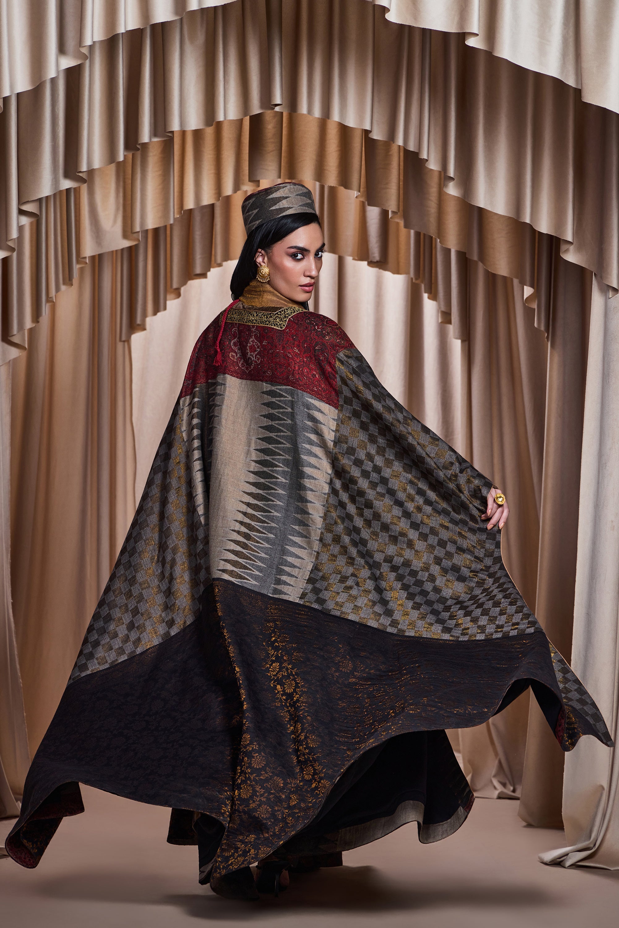 Isabella Embroidered Abaya