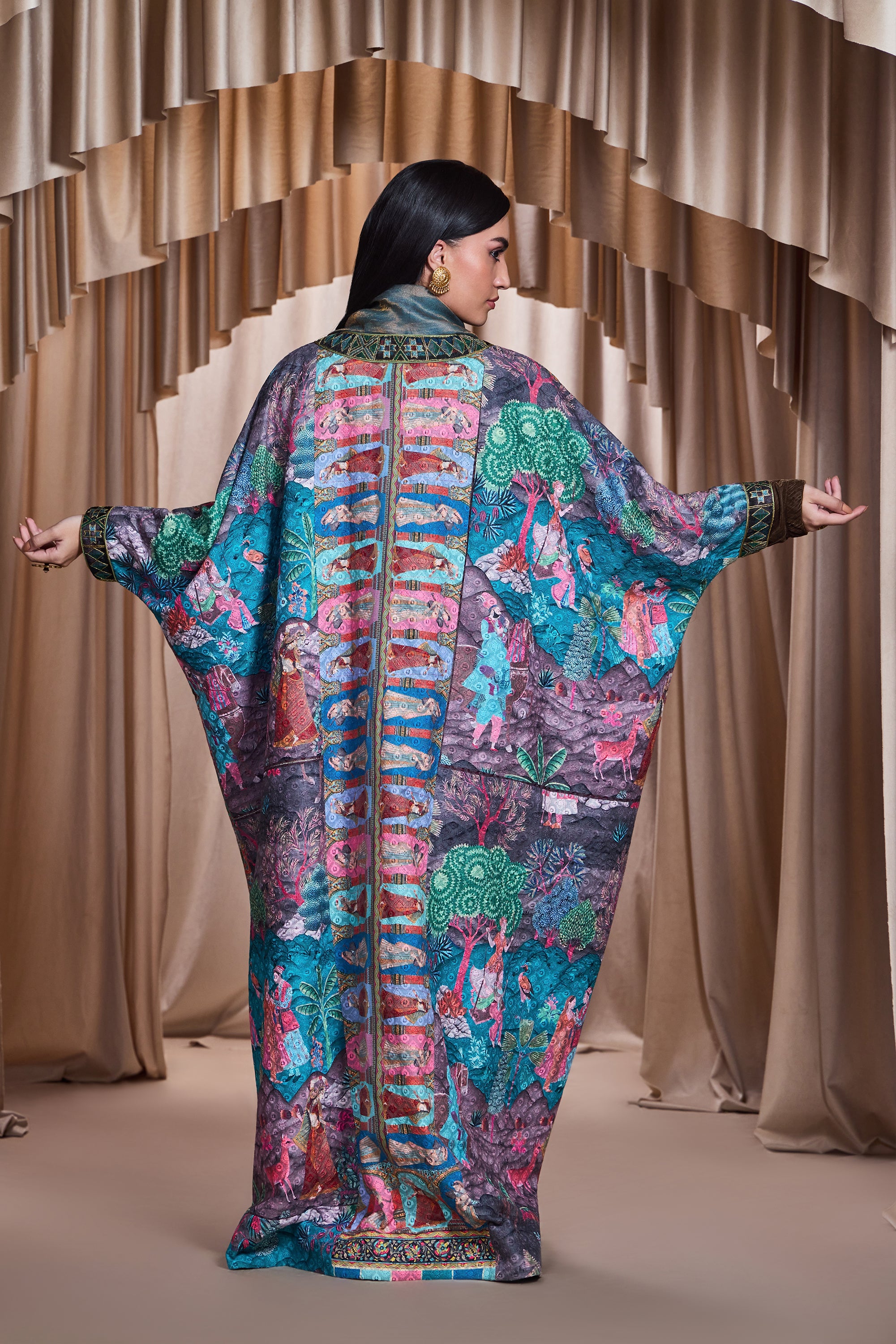 Farwa Embroidered Abaya