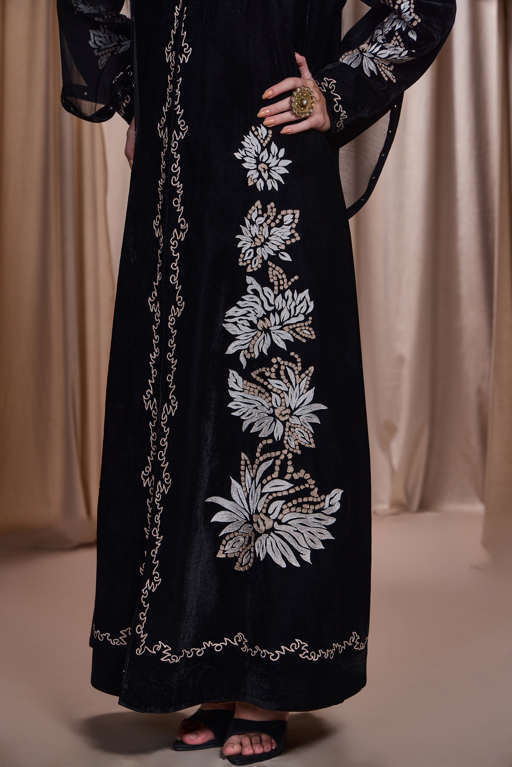Nazeera Embroidered Abaya