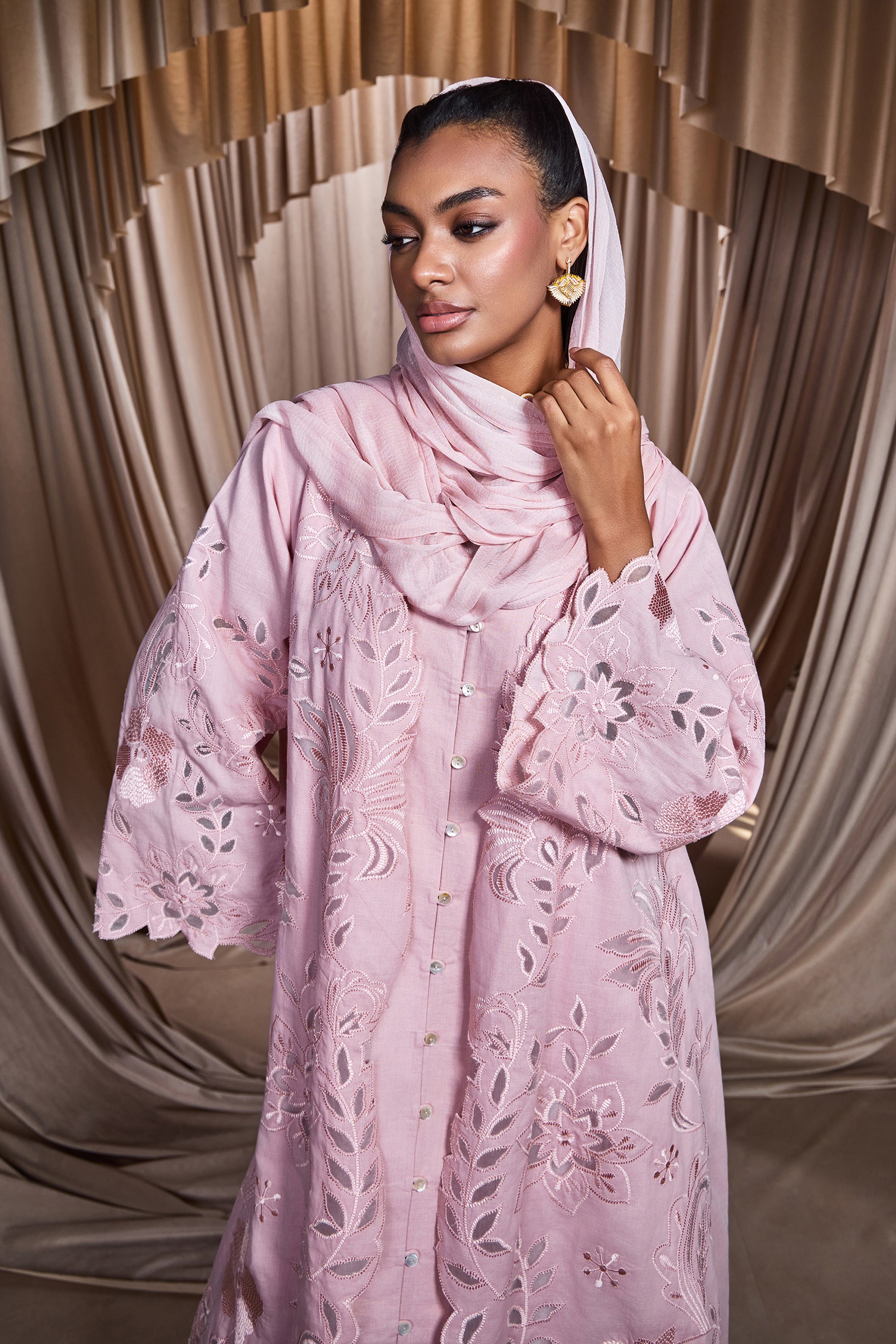 Zohiba Embroidered Abaya
