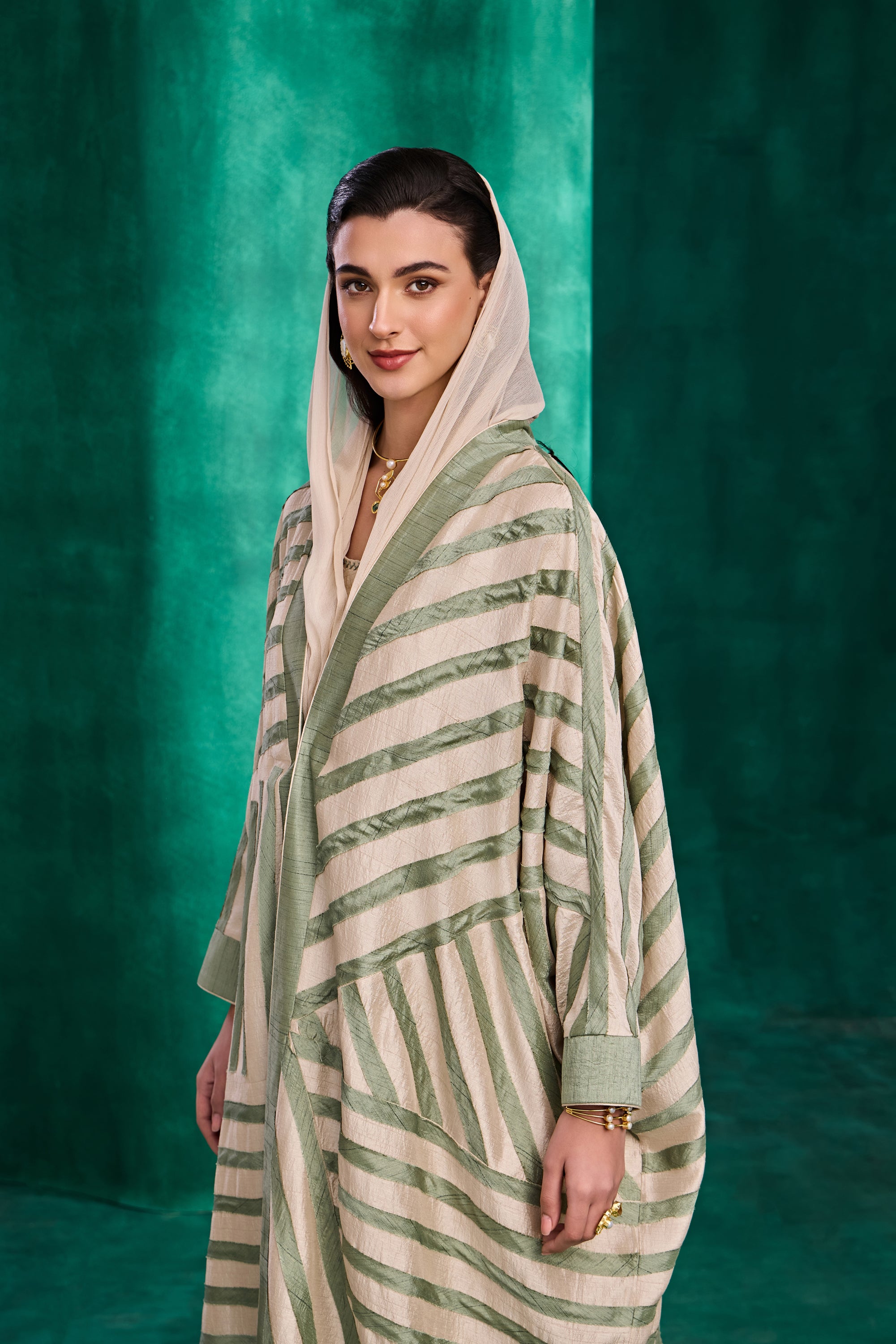 Mazna Abaya with Patch Work