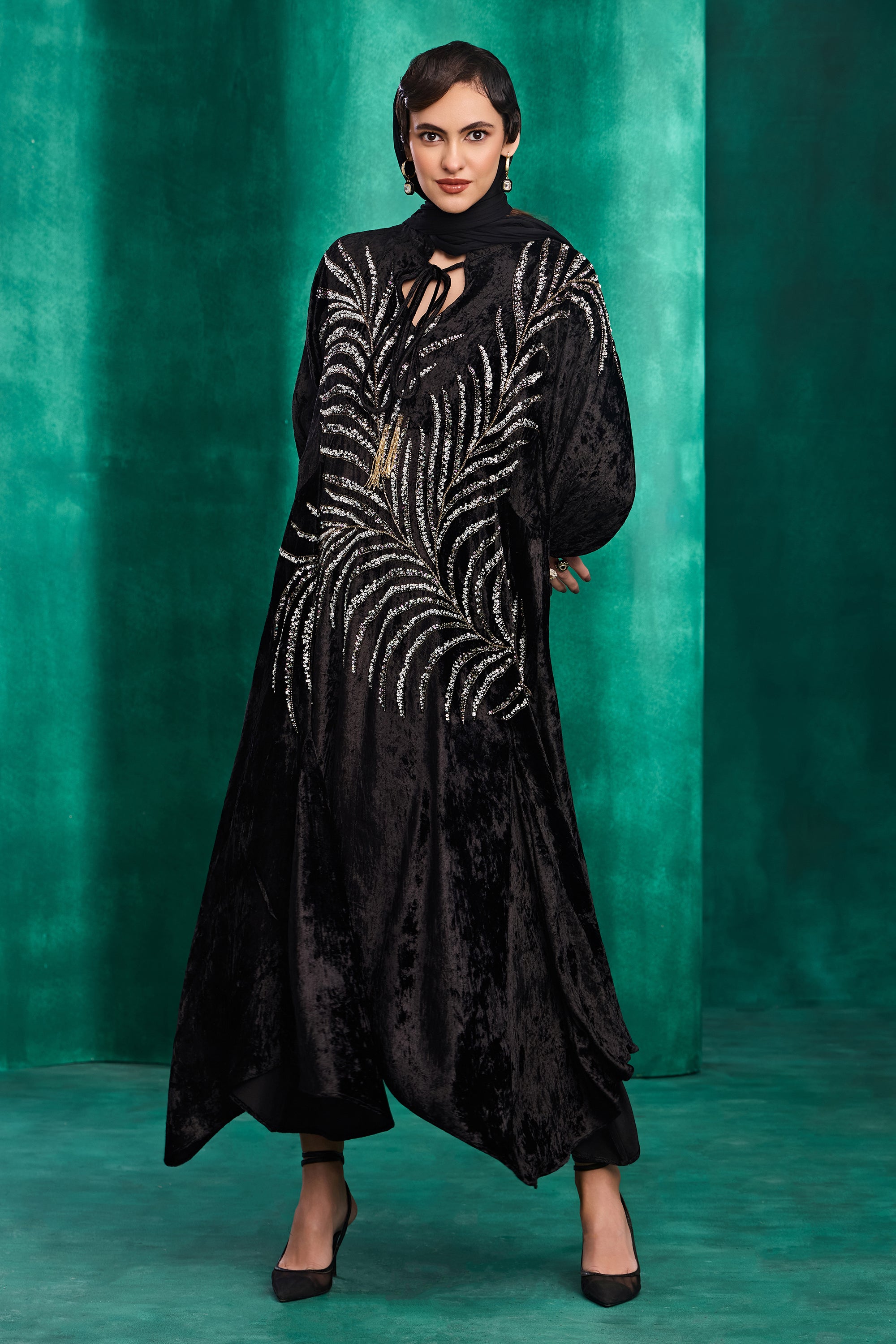 Lameesah Embellished Jalabiya