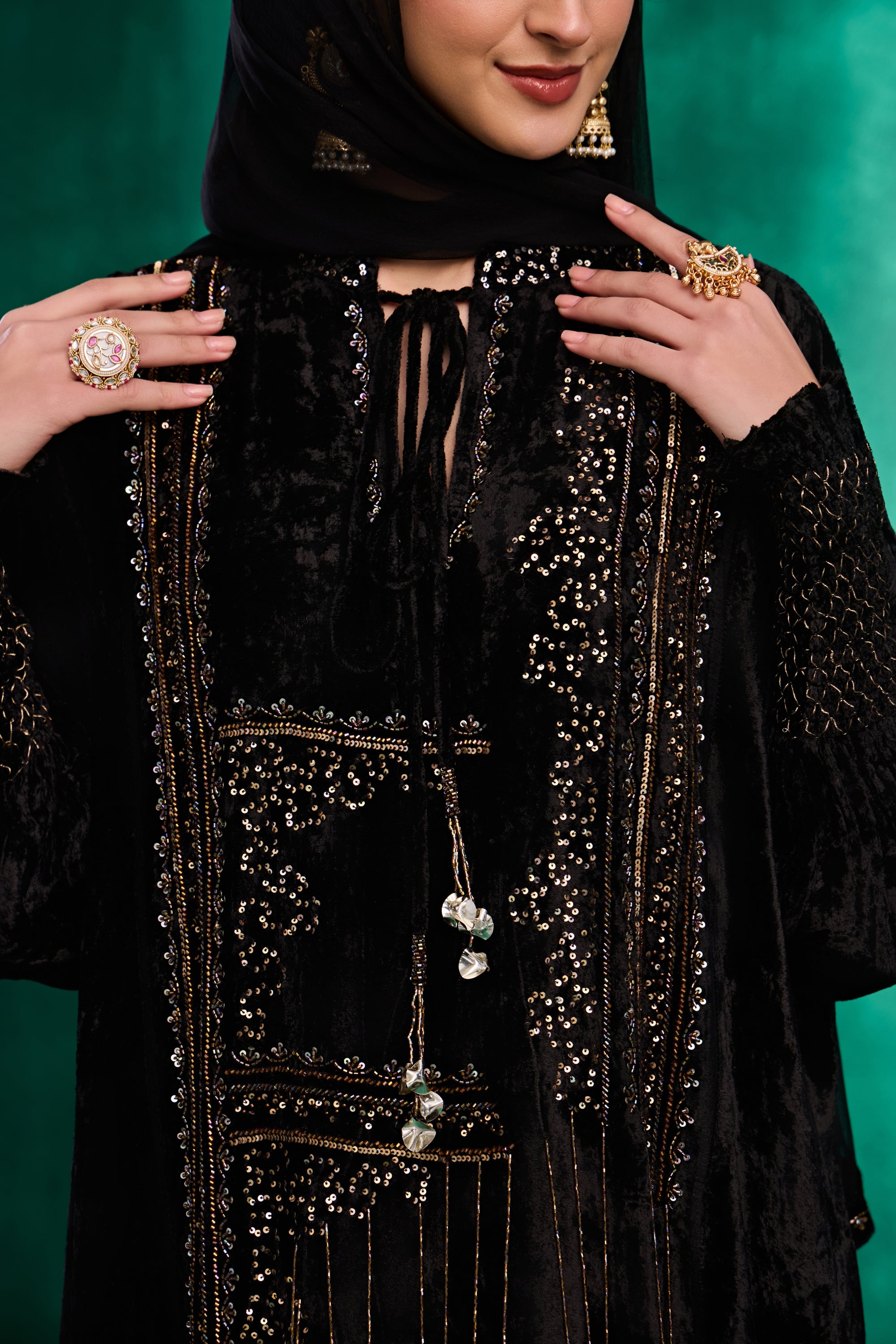 Zimrah Embellished Jalabiya