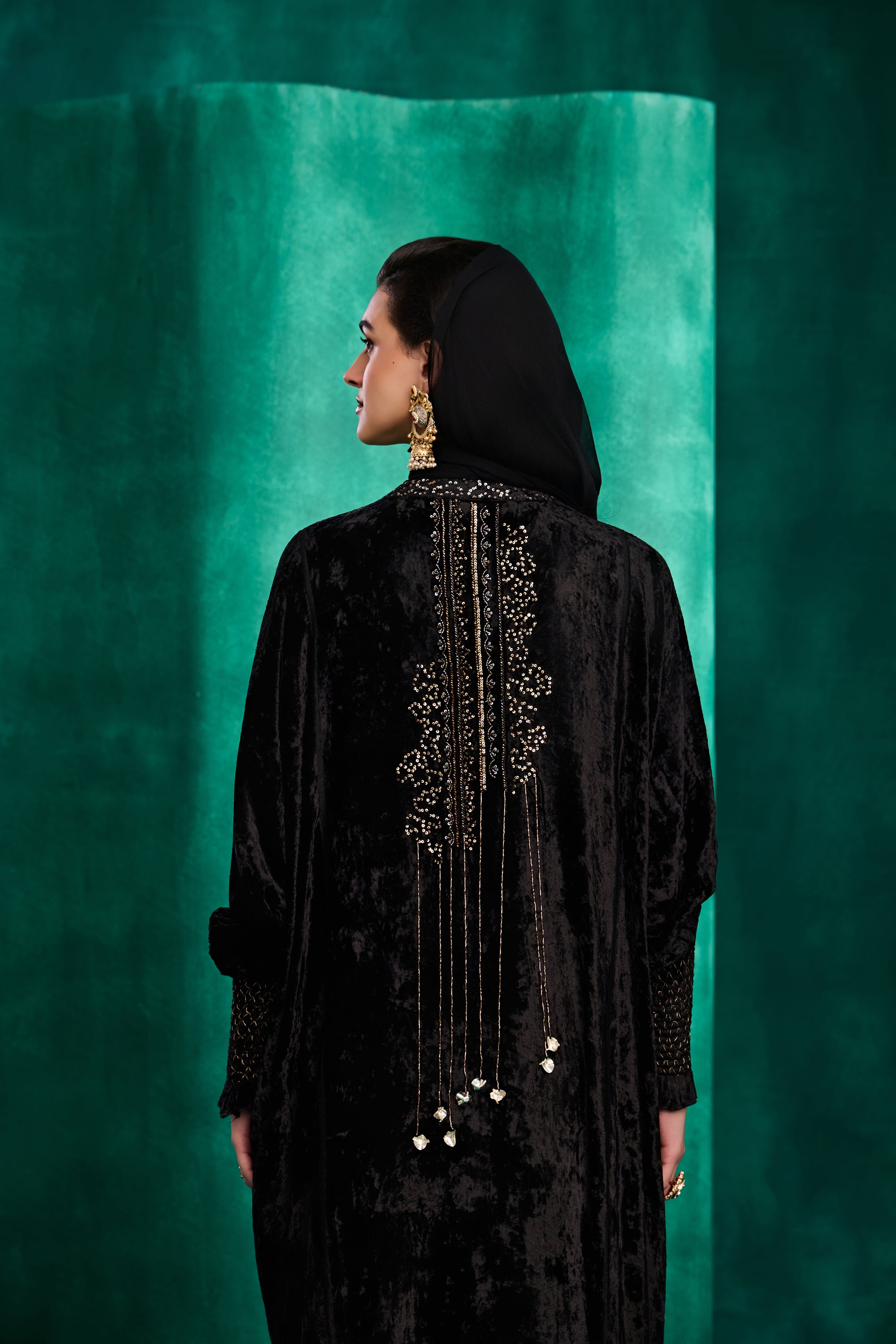 Zimrah Embellished Jalabiya