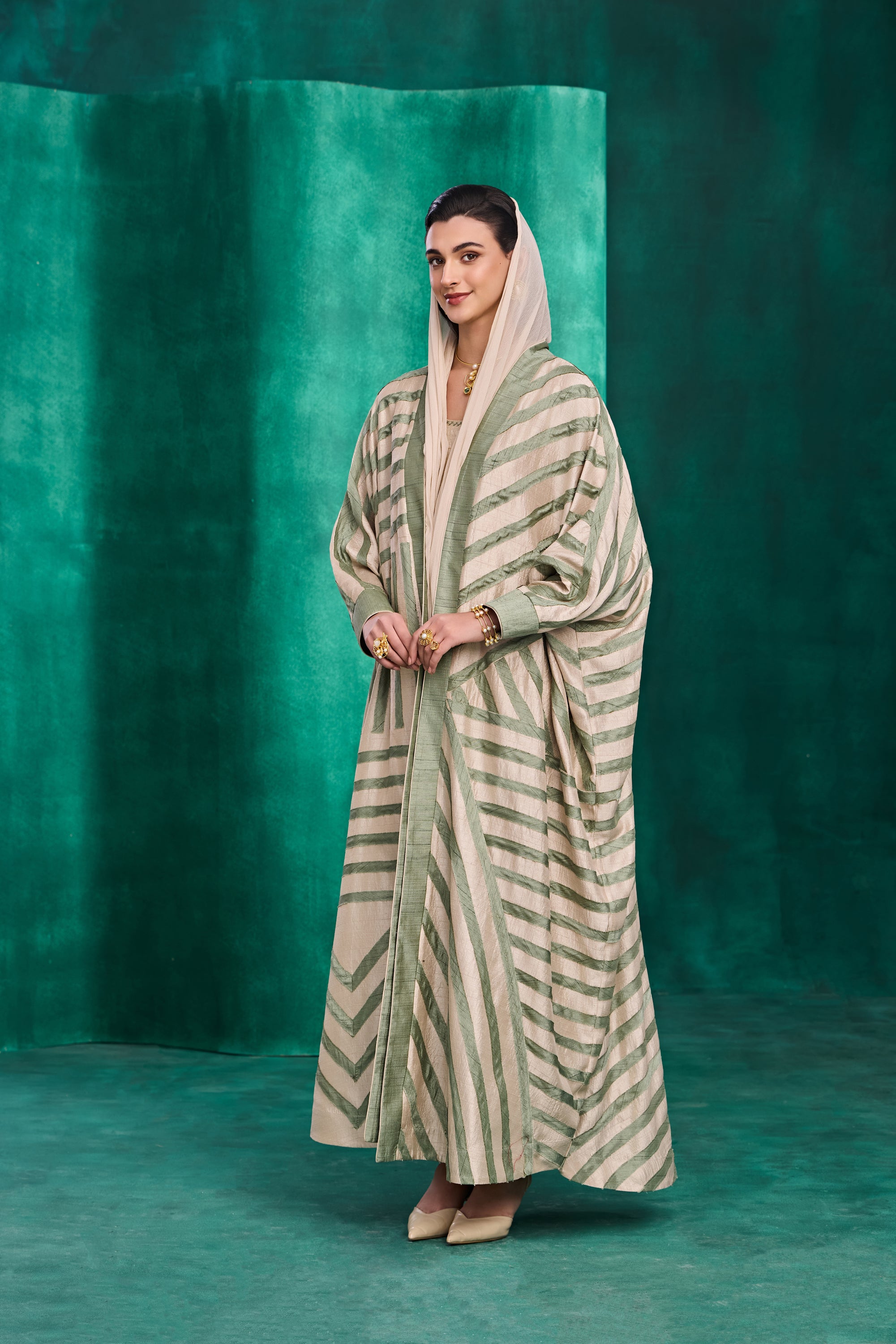 Mazna Abaya with Patch Work