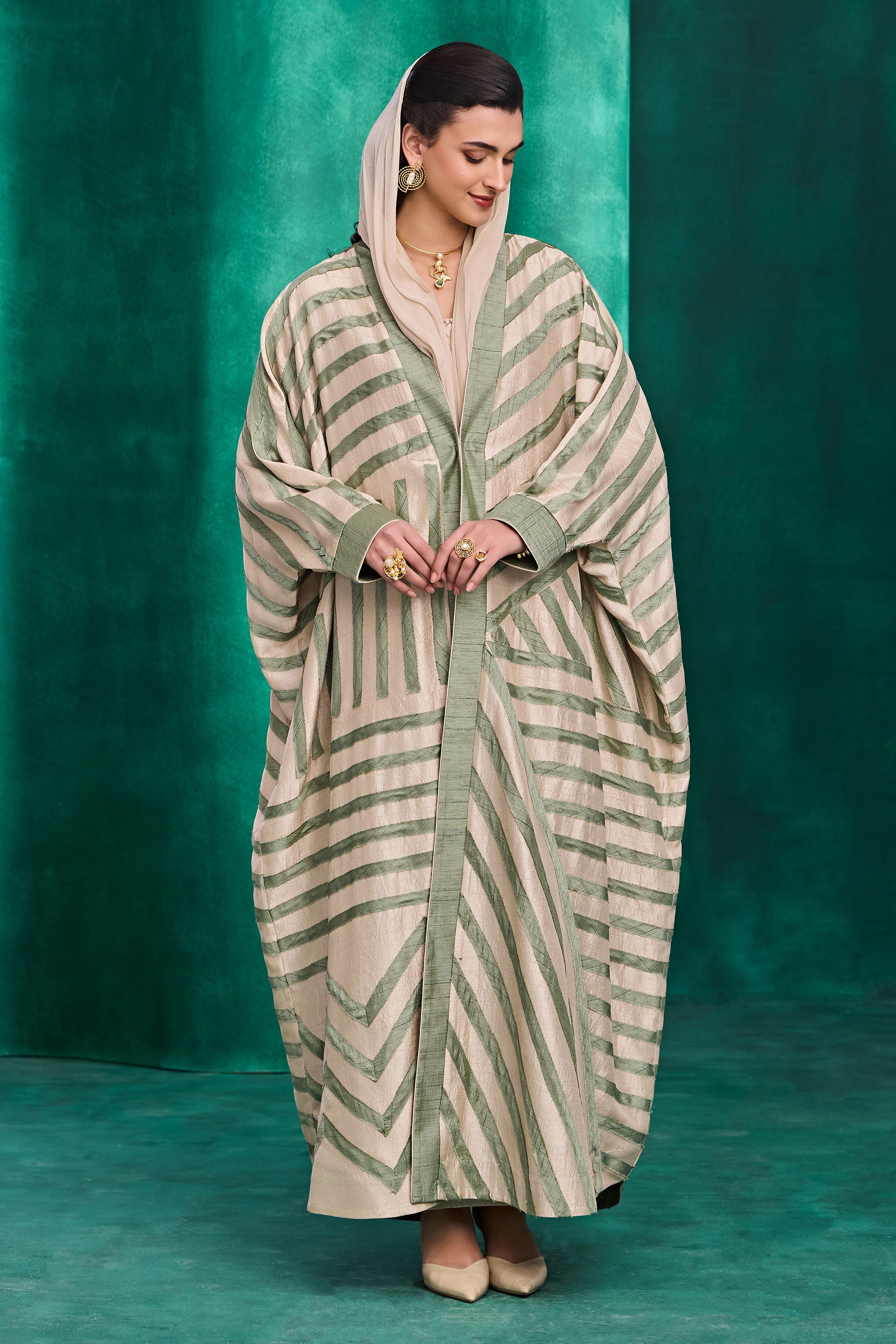 Mazna Abaya with Patch Work