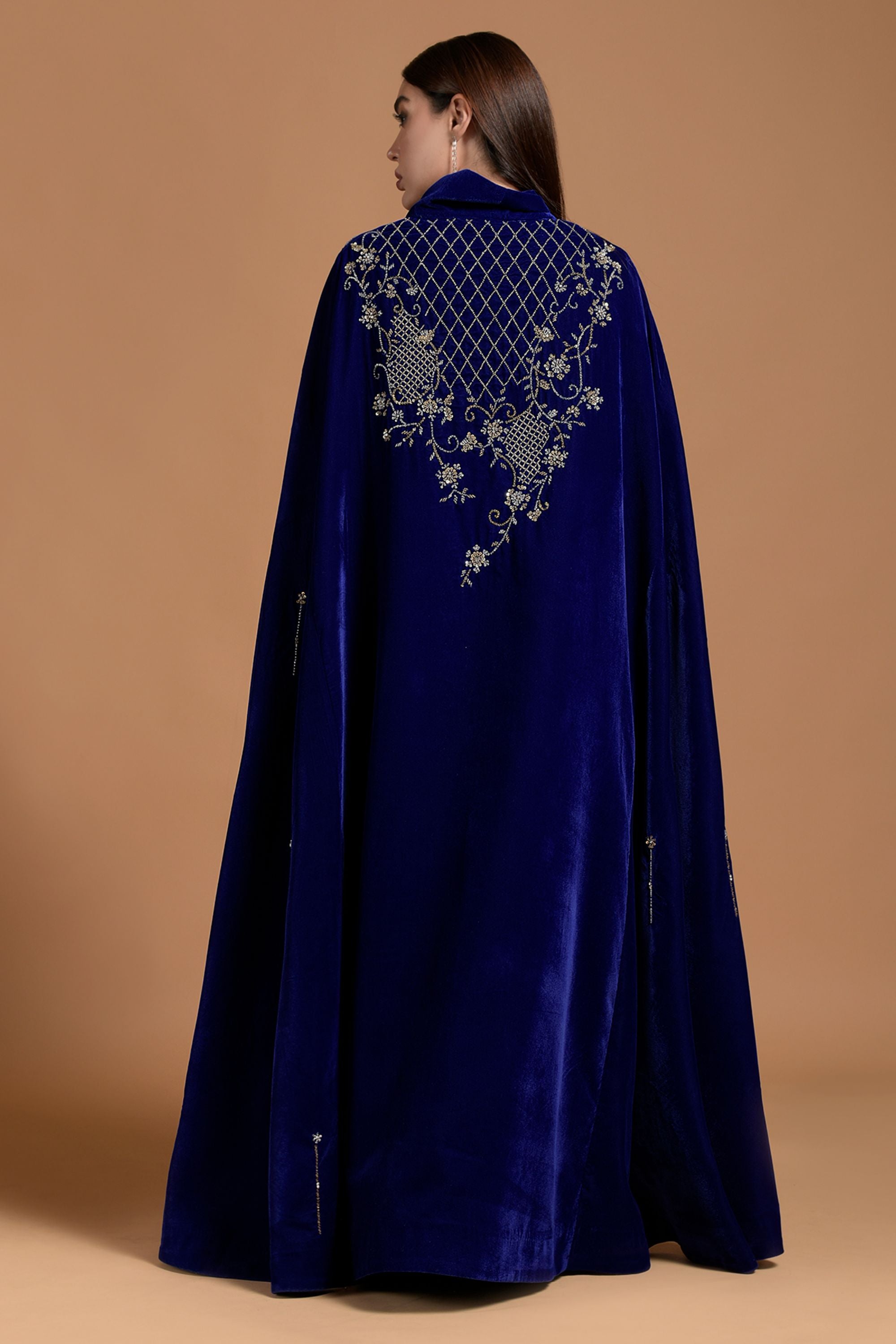 Kohinoor Embellished Cape