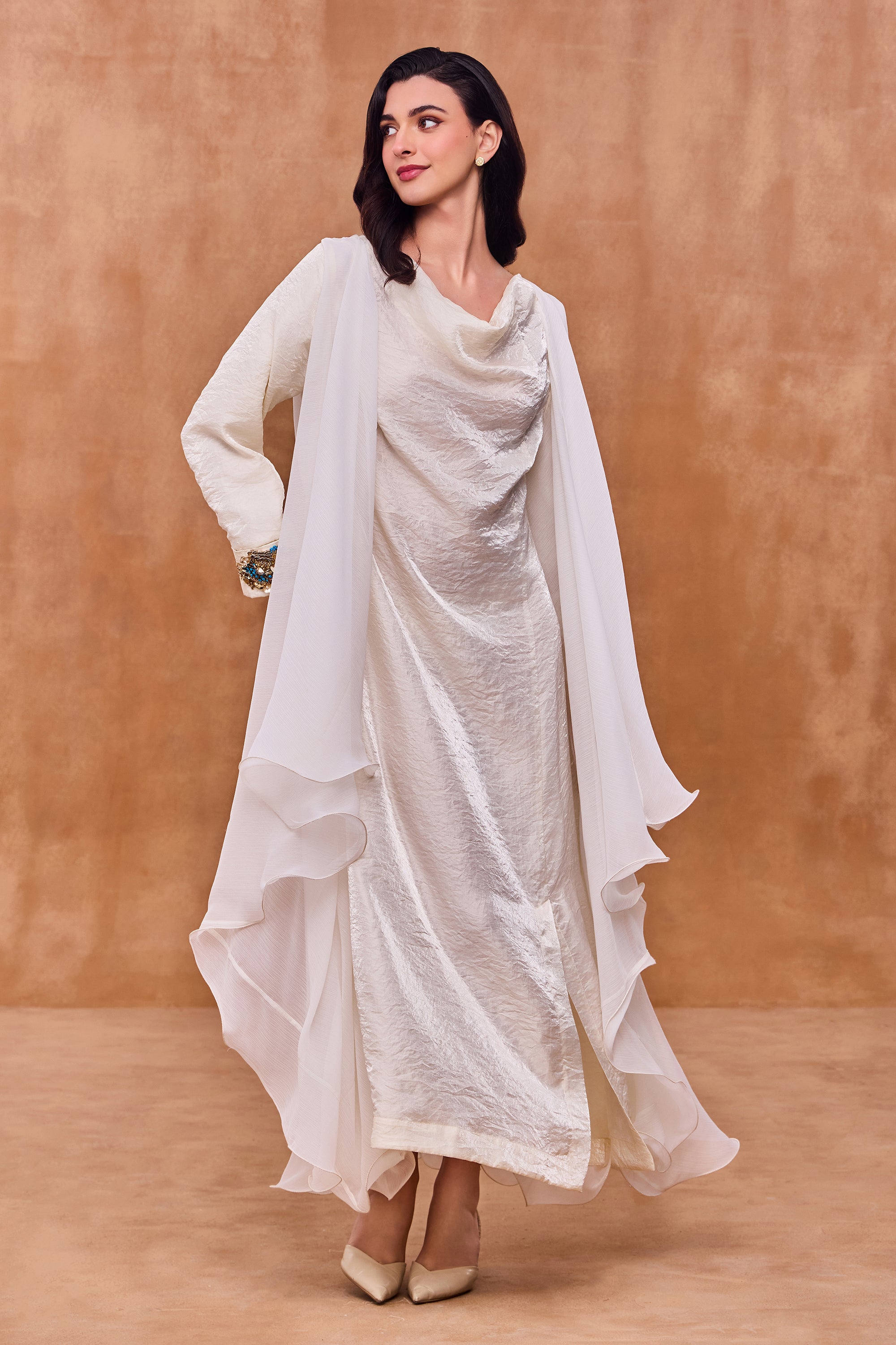 Afshana Embellished Jalabiya