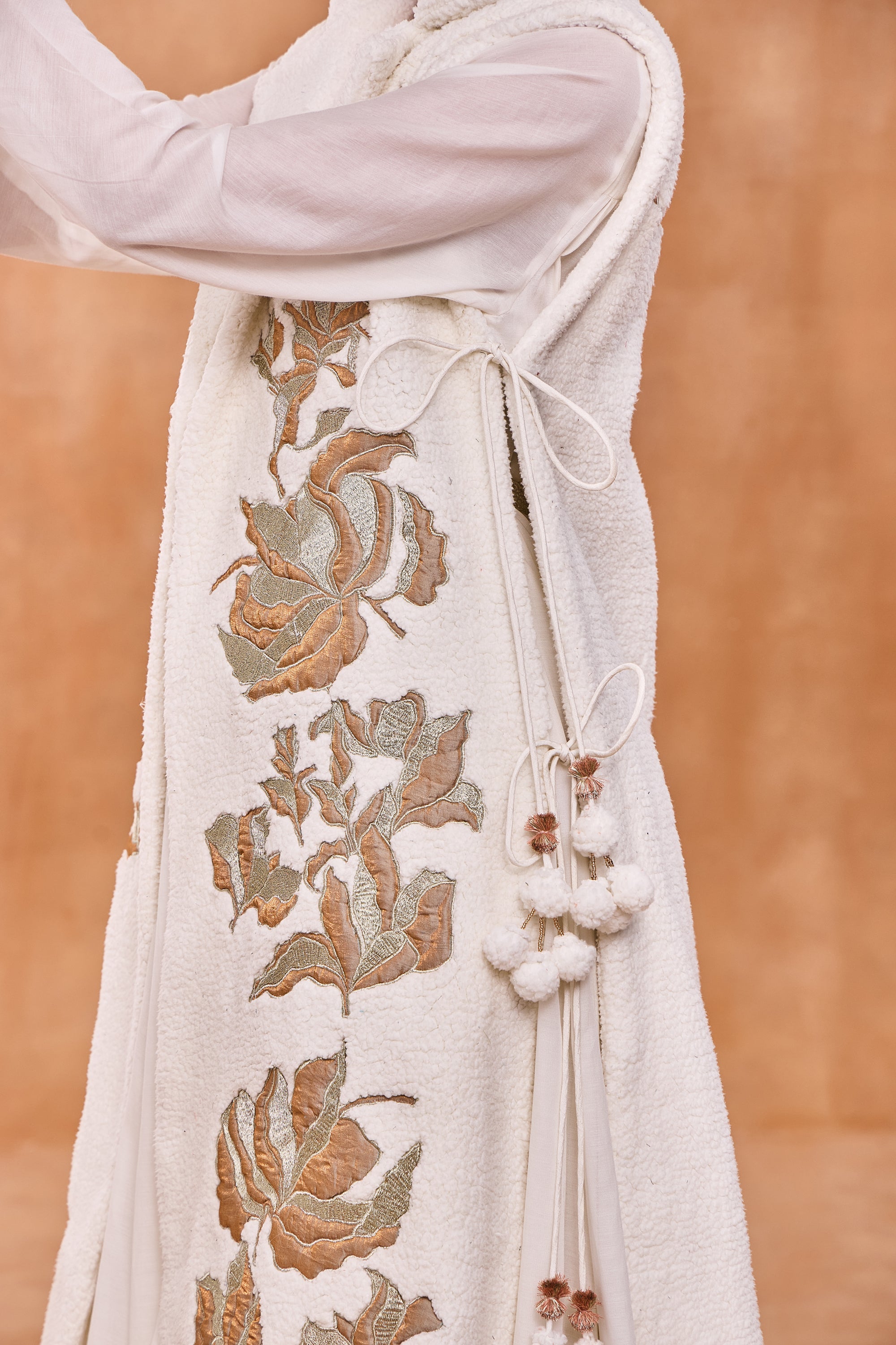 Zoraya Embroidered Dushala Cape