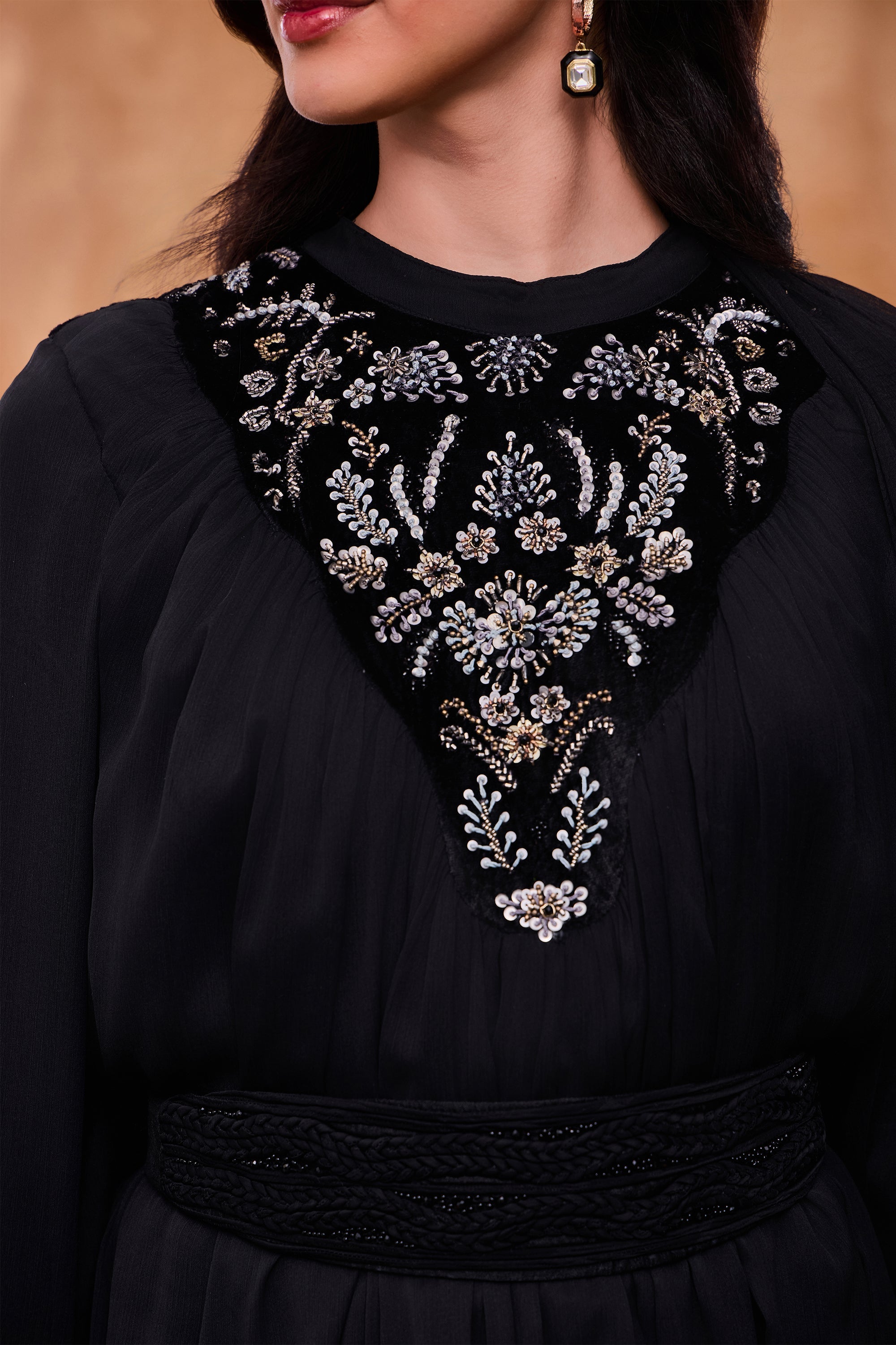 Kaifia Embellished Jalabiya