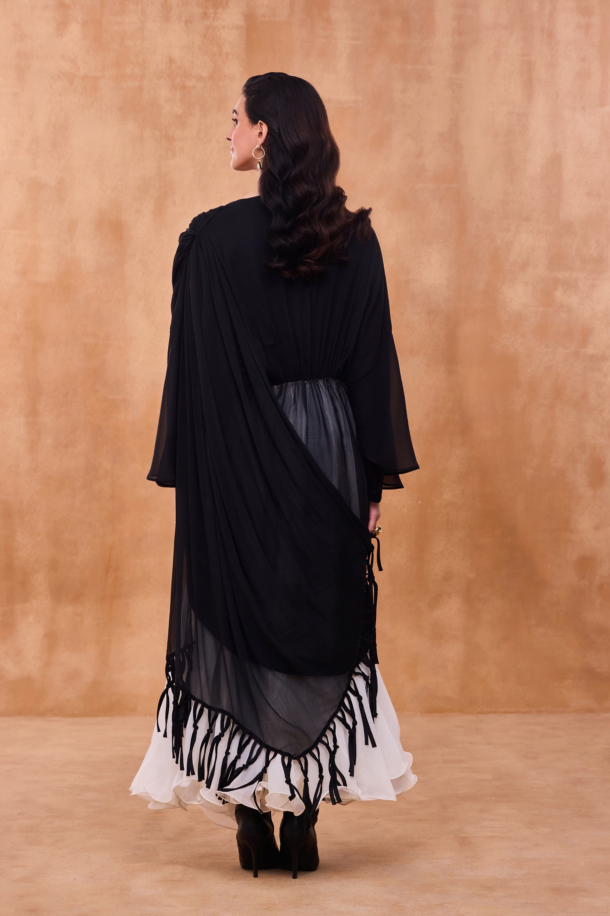 Durriya Draped Jalabiya