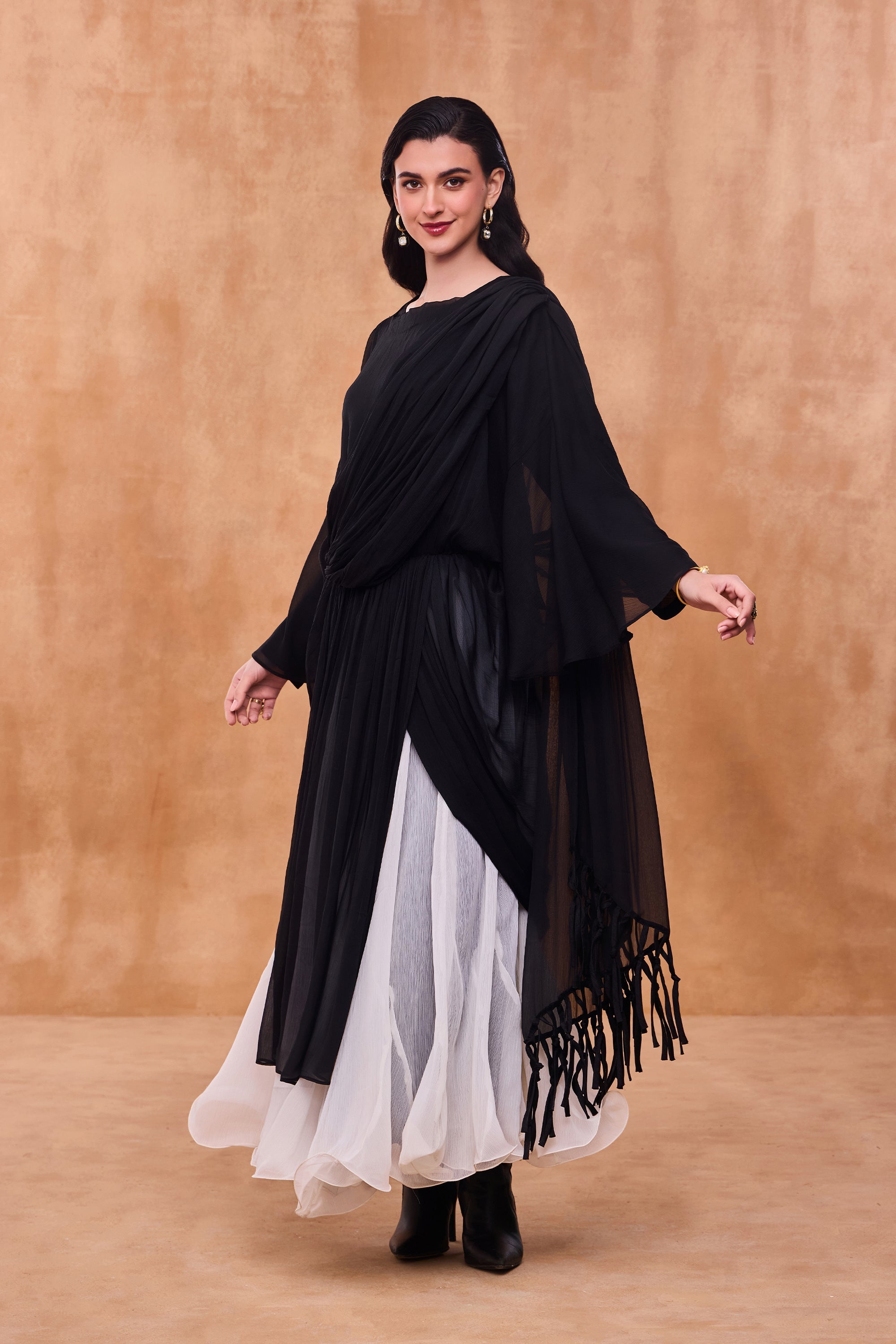 Durriya Draped Jalabiya