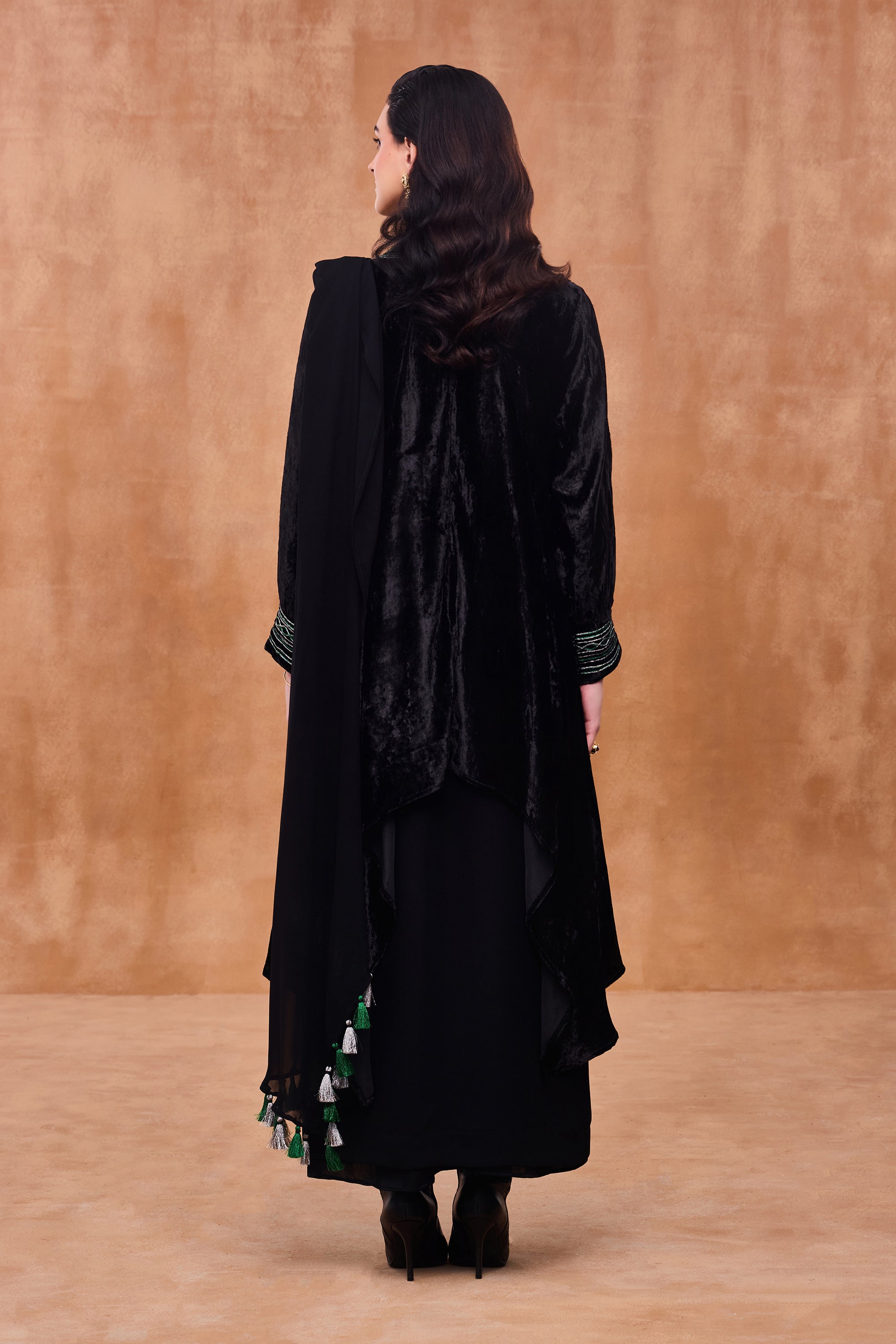 Jahanara Embroidered Draped Jalabiya